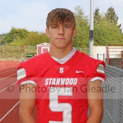 •Class 2025 •Athlete/ safety / running back/ •5’9• 160 pounds • 3.7 gpa• 2x all league honors •Cell: 425-320-9903• Email⬇️ canyonbumgarner14@icloud.com