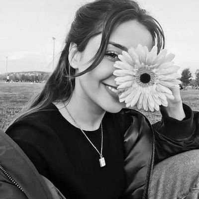 Safary4Sam28551's profile picture. 