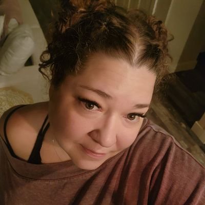 ApplePie406's profile picture. Elder Millennial. 

Everything you ever wanted is on the other side of fear. #Trump2024 #2Big2Rig #MAGA