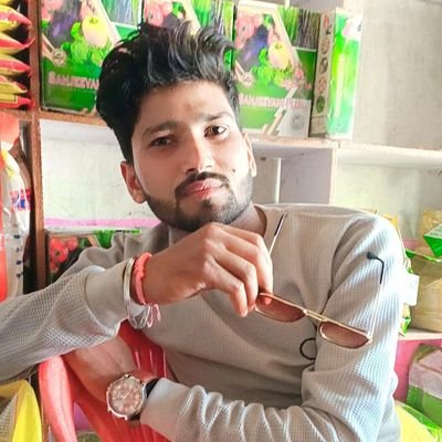 ये जिंदगी तुझे तो, सिर्फ ख्वाब में देखा हमने!!❣️