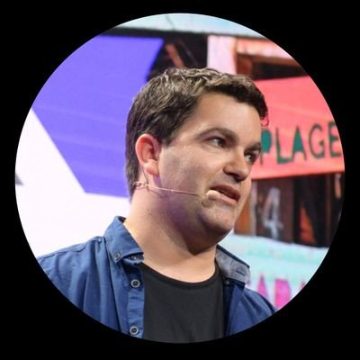#PHP #Symfony developer & mentor @OpenClassrooms #webdev curious about #digital #innovation #allkindoftechthings