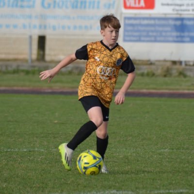 Loughborough Dynamo U-14 Manager. Student of the beautiful game. Low rent Bon Viveur.