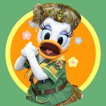 r_disney___'s profile picture. Daisy duck | Minnie mouse
