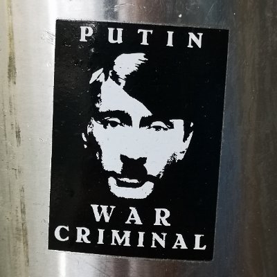 I am Putler, a war criminal!