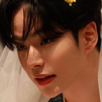 io (@bubblebbyi) 's Twitter Profile