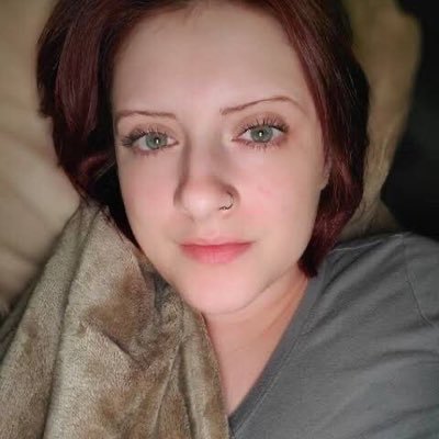 KimSage22's profile picture. 
