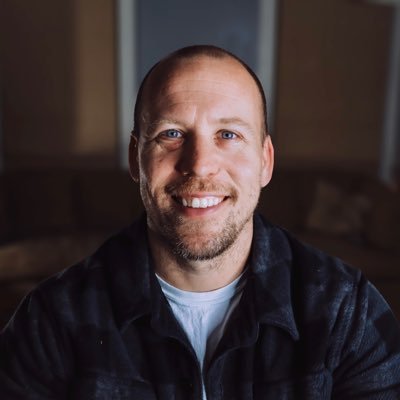 dave_elliott84's profile picture. Director of User Experience & Design