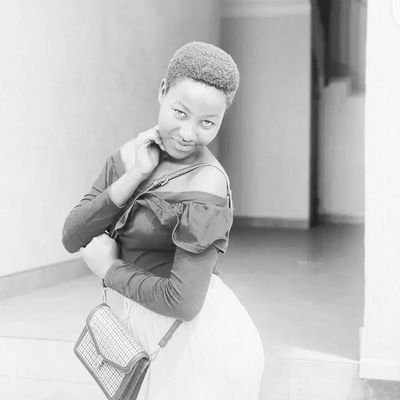 cutehingh's profile picture. Love has the power to break you but also got the same to mend your broken hearts. ❤️
