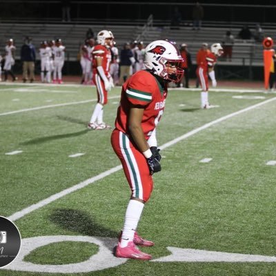 JHS (NY)🏈 |5’8 150lb| WR/RB/DB🏈 T&F(100M) (200M) (400M)👣 (CO:26)