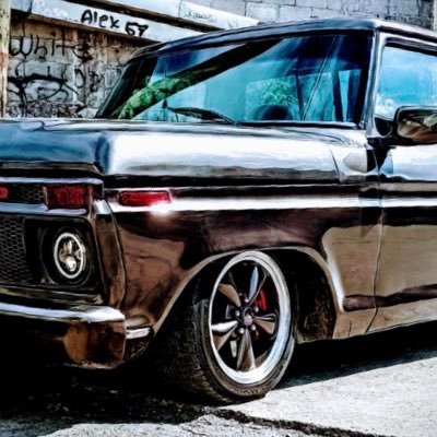 fercharur's profile picture. 