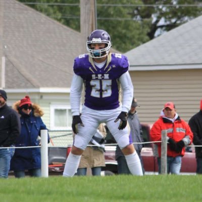 6’4 |230lbs |ATH| 2025| DE~TE| 4.9 40| 29in vert| S-E-M Football.|2023 D-6 state champions|D-6 All state DPOY |308-240-0130|cohenrohde25@gmail.com