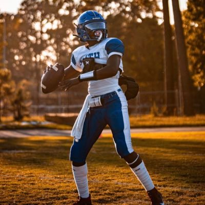 c/o 2⃣0⃣2⃣9⃣ 7th grade| Quarterback | 5’9, 154lbs | Oscar Smith Middle