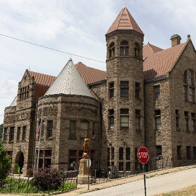 We are an arts, culture, & literacy organization housed in the first library Andrew Carnegie built in the US.
https://t.co/SZ7xyiggmY