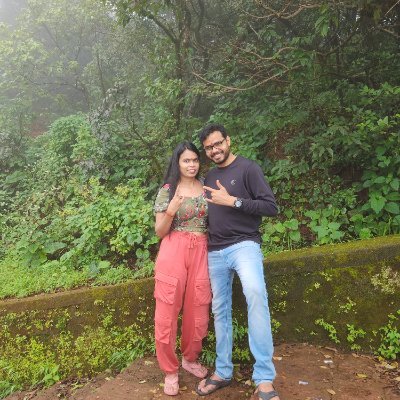 twryashsh's profile picture. 