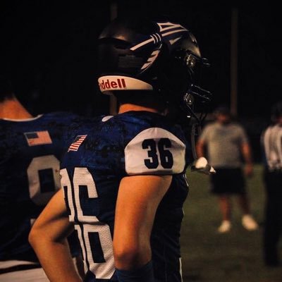 DB at Central high school | 3.7 gpa | class of 25 | 5’11 | 175lbs | Email - dawsonziph63@gmail.com | Hudl - https://t.co/0124evDRnQ