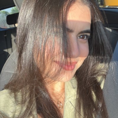 Oumaimancrr's profile picture. 