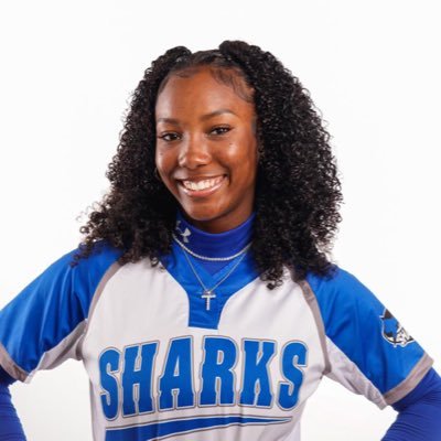 JUCO (Sophomore) / Outfield / 5’6”/ GPA: 4.0 (Cum GPA: 3.94) /MDC🦈/2023 NFCA All-America Scholar Athlete/ 2023 BAP #2 ranked player in The Bahamas🇧🇸