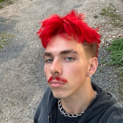 ONIKHEN's profile picture. My new single SIKE is out everywhere 🫶🏼