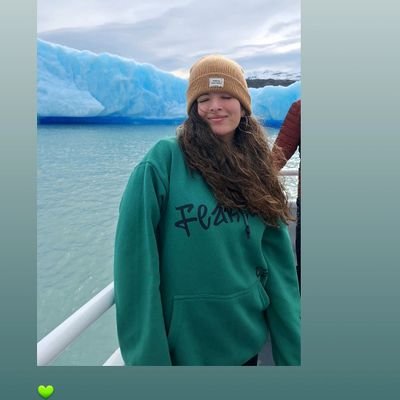 1997 ❄💚✌🏻

Tengo la calma de un huracán