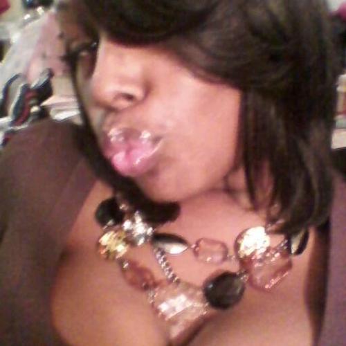 MsLaDieT's profile picture. Living & Loving Life! YOLO