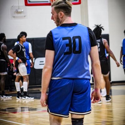 RG_baller's profile picture. Basketball player #30 5’9