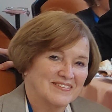 Asesora del ministro de Educación Superior, Asesora del Consejo Nacional de Innovación, Cuba