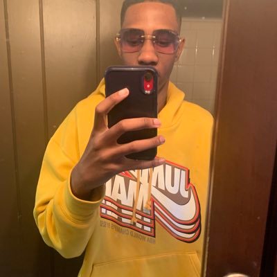 Child of God ✝️ 19 years old Sharing my story with y’all
