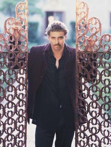 pepeluisbarr's profile picture. la vida siempre es mejor cuando sonries