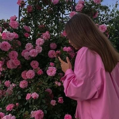 malak_akel's profile picture. فلسطين♥️
2003