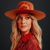 Lainey Wilson (@laineywilsondm) 's Twitter Profile