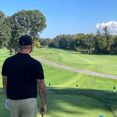 Territory Manager Finch Turf Upstate NY, golf channel takes up my weekends. Diesel mechanic, golf course equipment manager. Former Road tech FinchTurf