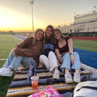 Isabelle (@izzy_kav1) 's Twitter Profile