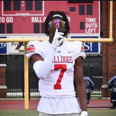 God Did. Evansville Bosse Highschool '25🎓, Football🏈, height:6’5 weight: 185 gpa: 2.9, |Ath|CeStars7on7 gmail:aseanlloyd@gmail.com number: 812-480-5241