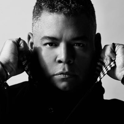 geminog's profile picture. Gerente de mercadeo, fotógrafo, coleccionista de juguetes y cómics. Me encanta la cocina, el cine y la buena comida. Mi mayor defecto: ser directo!