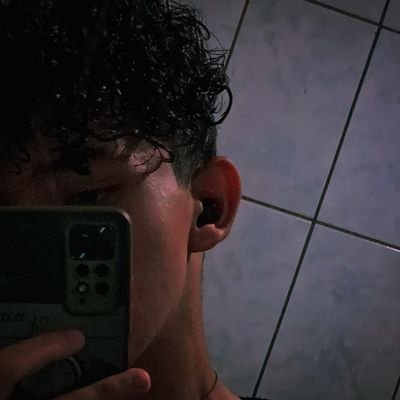 999