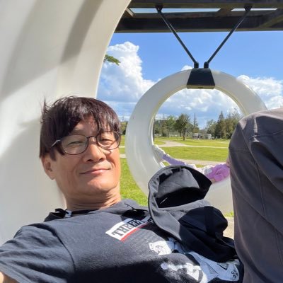 sishj's profile picture. 