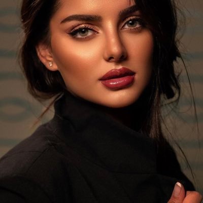 yybgjgg5668's profile picture. أحبك والمَدى والشمس وكل فجرٍ عليّ شهود ..🤍