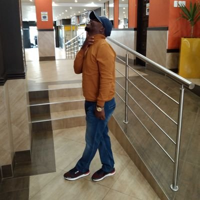 Khanso99298368's profile picture. Shange