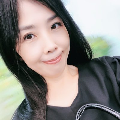 おしゃべり大好き! 司会やラジオパーソナリティの仕事で東海エリアを走り回ってます。人と繋がることを大切にこれからも成長したいでーす!!