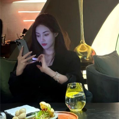 dorseynaomi357's profile picture. Learn from the mistakes of others. You can’t live long enough to make them all yourself.