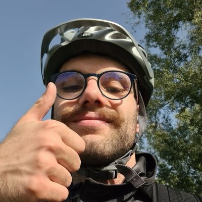 Arioole's profile picture. 