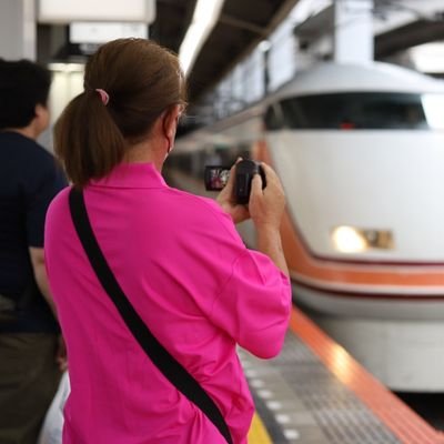 Nscaleを中心に、ジオラマ製作を行っており、作品はYouTubeの列車走行動画で使用してます。最近、仕掛かりが増え、どれに手をつけたら良いのか分からなくなってきました😰