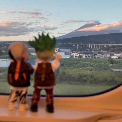 ColaAlliance's profile picture. 🚀🃏💚💜ぬいちゃんやミニちゃんたちとお出かけして写真を撮るのが好き。無言フォロー失礼します。 いいねしまくりすみません。成人済み(25↑)ハピエン厨。