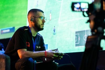 Former Professional FIFA Player | Multiple Champion
Twitch Partner | Host | Content Creator
For business inquiries 📧 : xmarjus17@gmail.com