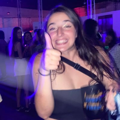 só falo merda nessa porra então n vem acreditar e assumir as dores