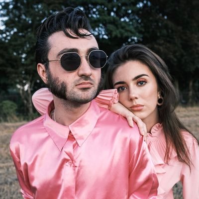 That PINK Indie-Pop Duo 🩷 Halifax, West Yorkshire New single ‘Oliver Reed’ out now! Streaming Platforms & Tickets 👇🏼