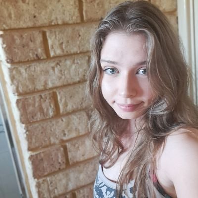 ohmigirls's profile picture. just watching.....