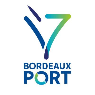 Situé sur le plus vaste estuaire d’Europe, 
Bordeaux Port accueille 1000 navires par an et contribue au développement économique du Sud-Ouest.