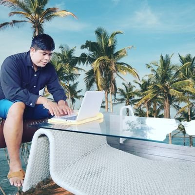 mong95943837769's profile picture. পরিস্থিতি মানুষকে অনেক কিছু শেখায়, একা একা চলতে শেখায়,নিজের পায়ে দাড়াতে শেখায়, চেনা মানুষের আড়ালে অচেনা মানুষ চিনতে শেখায়।