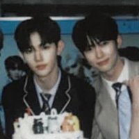 ㅁㄹㅇ (@wwwsdu1) 's Twitter Profile